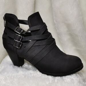 Shoe Dazzle Ismelda Strappy Ankle Black Boots, Back Zipper Sz 8.5 Open To Offers